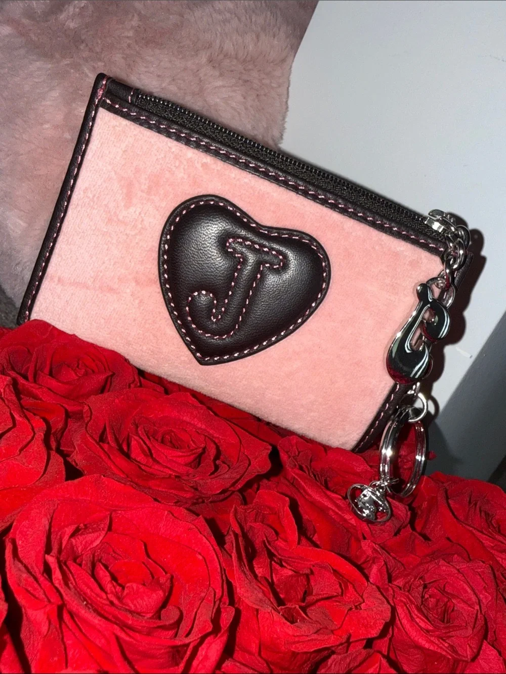 ✨Juicy Couture✨ Pink Heart Accent Zip Pouch Wallet with Keychain